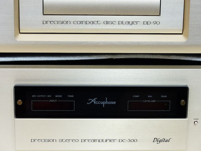 Accuphase DC-300 / С встроенным предварительным усилителем 6