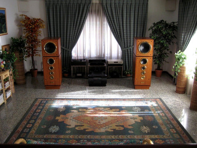 Dynaudio Consequence 2