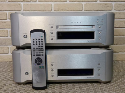 Esoteric P-03 / D-03 - CD Transport / DAC