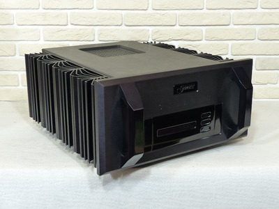 GENESIS STEALTH B-200 / 200W в кл. А