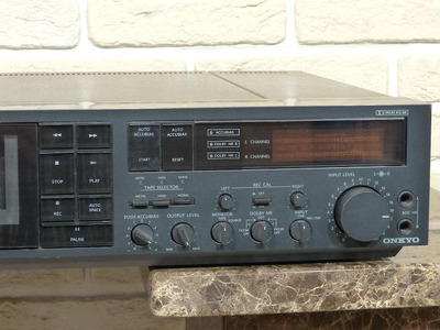 ONKYO TA-2070, 3 head, 3 motor, direct drive 3