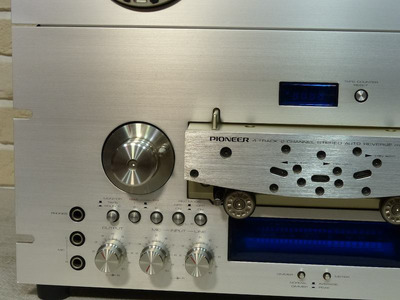 PIONEER RT-909 / 220V 3