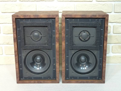 Rogers LS3/5A 1978 год НОВЫЕ 15 Ohms 2