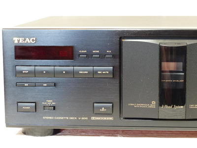 TEAC V-3010 / с пультом 3