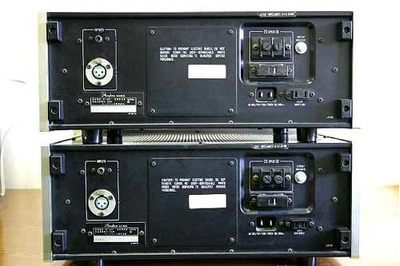 ACCUPHASE M-60 2