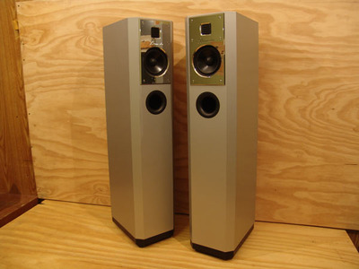 BURMESTER 995 Rondo / Retail - $7.500 3