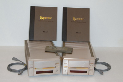 Esoteric P-2s / D-3 Transport + DAC
